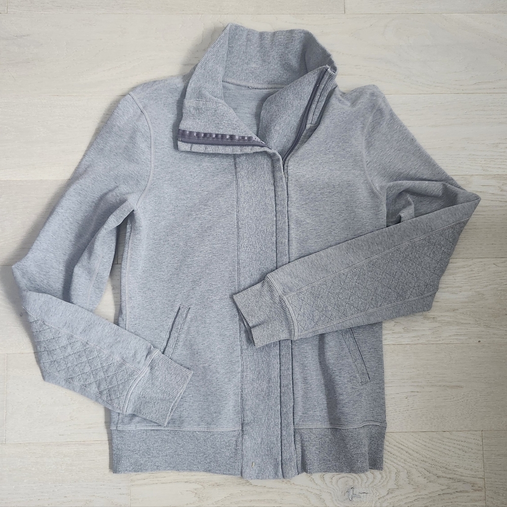 Lululemon Sweater Size 4